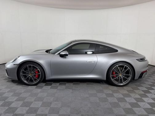 GT Silver Metallic 2024 Porsche 911 Carrera 4S