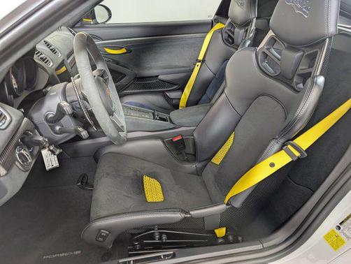 2023 Porsche 718 Cayman GT4 RS