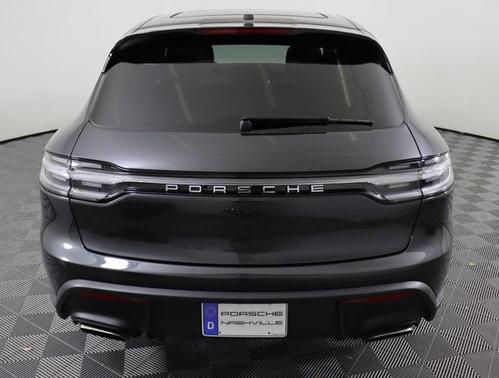 2025 Porsche Macan Base