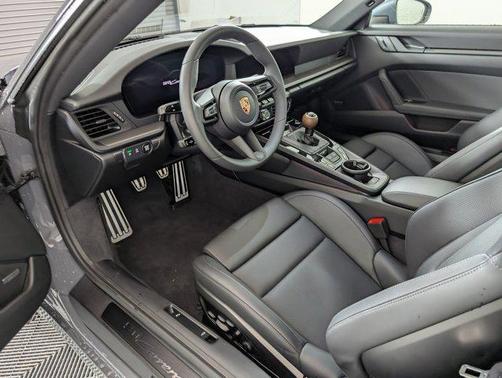 2026 Porsche 911 Carrera T