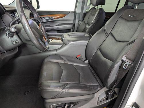 2020 Cadillac Escalade ESV Premium Luxury