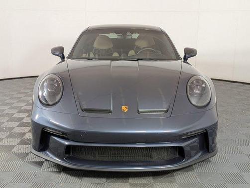 2022 Porsche 911 GT3 w/Touring Package