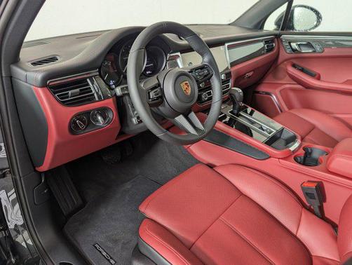 2026 Porsche Macan GTS