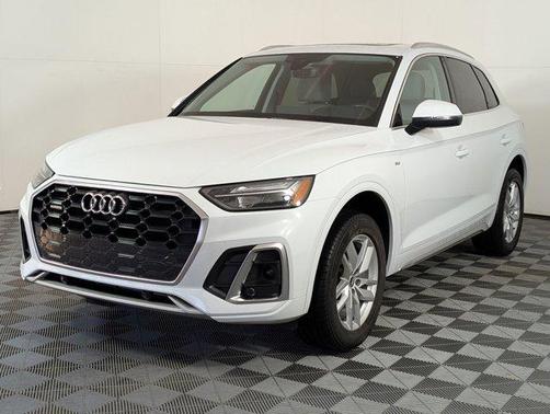2022 Audi Q5 45 S line Premium