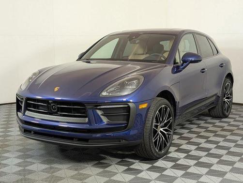 2026 Porsche Macan AWD