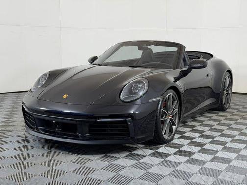 2022 Porsche 911 Carrera 4S Cabriolet