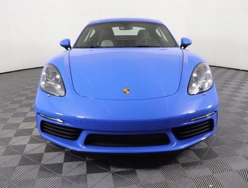 2025 Porsche 718 Cayman Style Edition