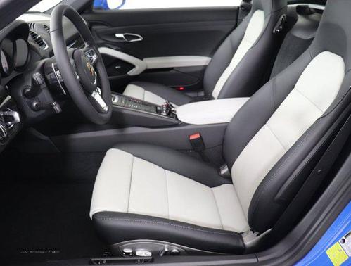 2025 Porsche 718 Cayman Style Edition