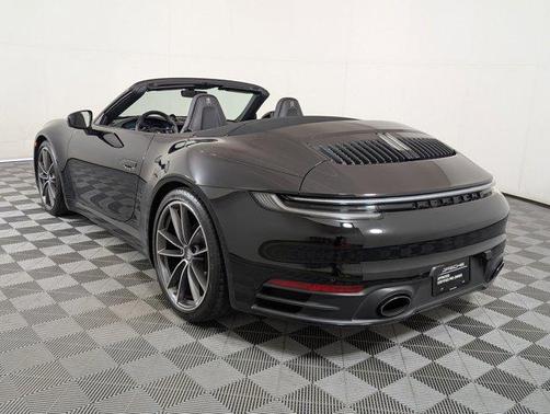 2021 Porsche 911 Carrera