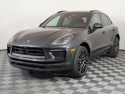 2026 Porsche Macan AWD