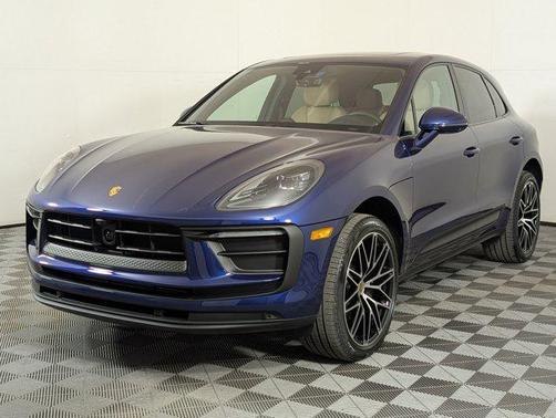 2026 Porsche Macan AWD