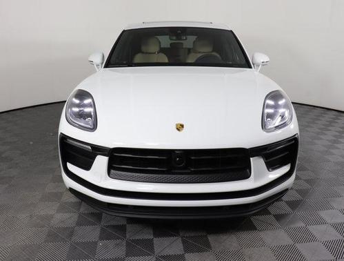 2024 Porsche Macan Base