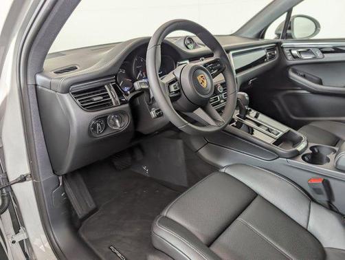 2026 Porsche Macan T