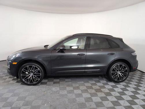 2026 Porsche Macan AWD