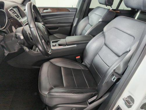 2014 Mercedes-Benz M-Class 4MATIC