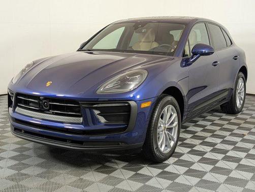 2026 Porsche Macan AWD