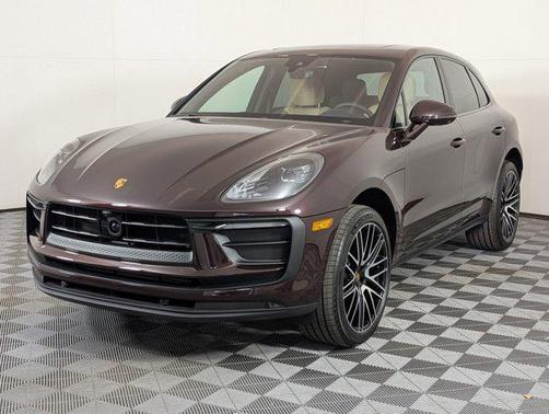 2026 Porsche Macan AWD