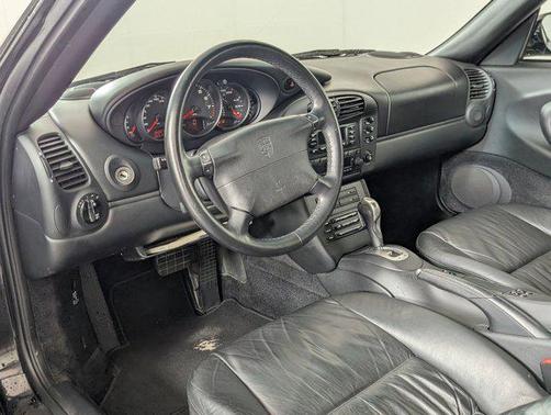 2001 Porsche 911 Carrera Cabriolet