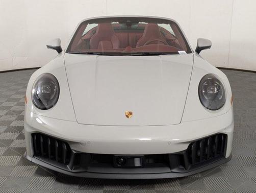 2026 Porsche 911 Carrera GTS