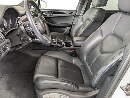 2024 Porsche Macan S