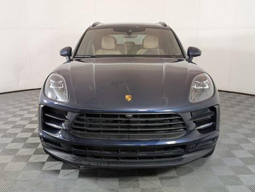 2021 Porsche Macan AWD