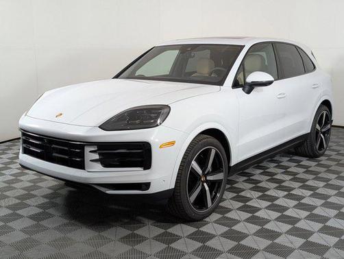 2025 Porsche Cayenne AWD
