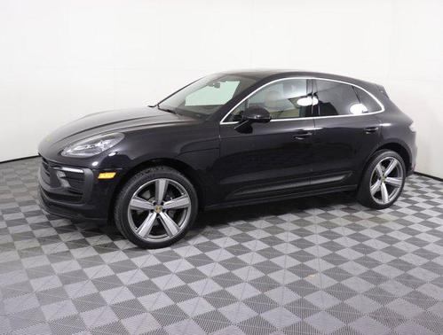 2025 Porsche Macan AWD