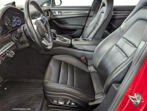 2018 Porsche Panamera 4S