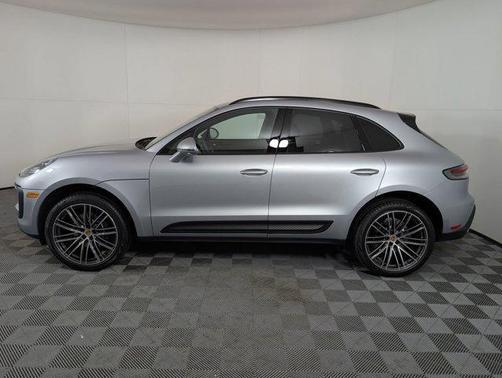 2026 Porsche Macan AWD
