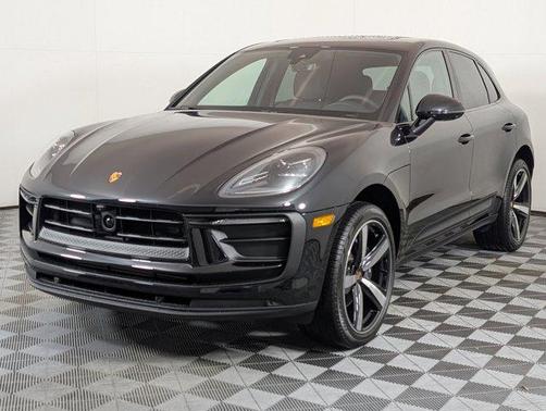 2026 Porsche Macan AWD
