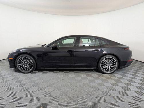 2024 Porsche Panamera RWD