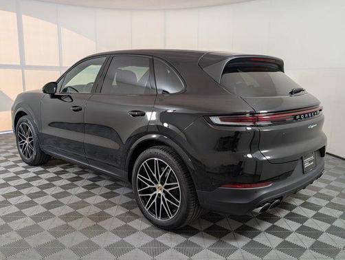 2025 Porsche Cayenne Cayenne
