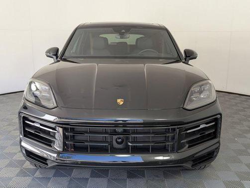 2025 Porsche Cayenne Cayenne