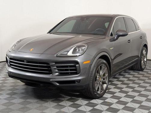 2023 Porsche Cayenne E-Hybrid