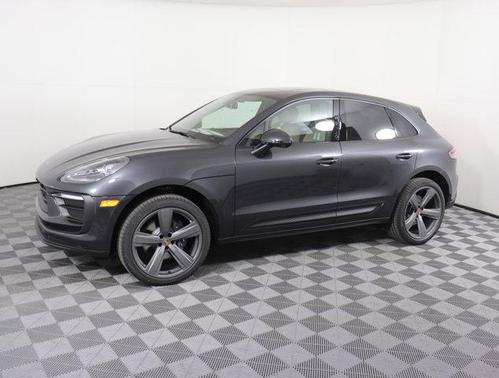 2025 Porsche Macan Base