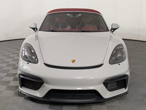2023 Porsche 718 Spyder Roadster