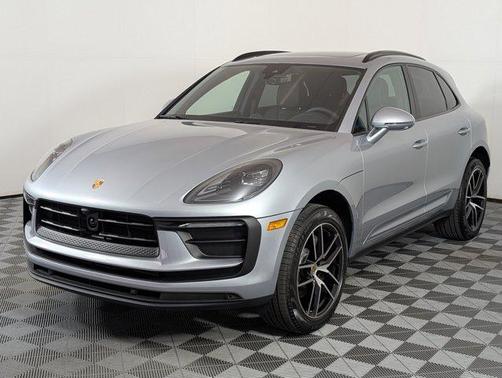 2025 Porsche Macan AWD