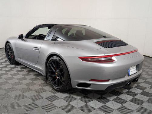 2019 Porsche 911 Targa 4 GTS