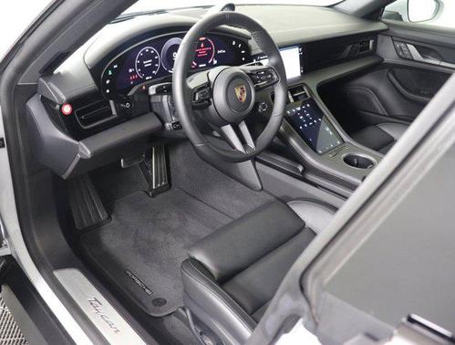 2025 Porsche Taycan RWD