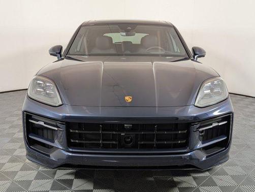 2026 Porsche Cayenne GTS
