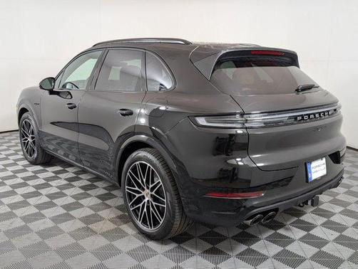 2026 Porsche Cayenne Cayenne E-Hybrid