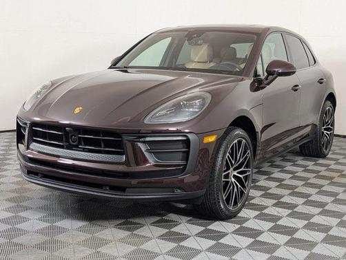 2026 Porsche Macan AWD