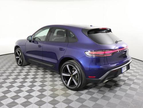 2024 Porsche Macan Base