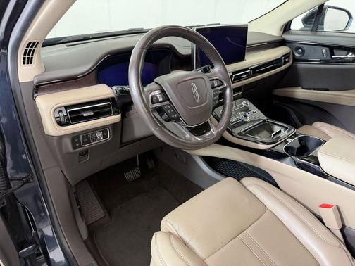 Flight Blue Metallic Clearcoat 2023 Lincoln Nautilus Reserve