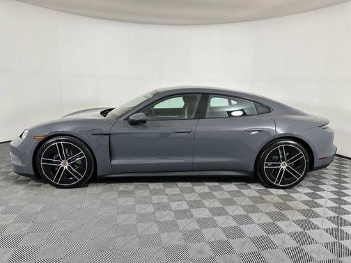 2025 Porsche Taycan RWD