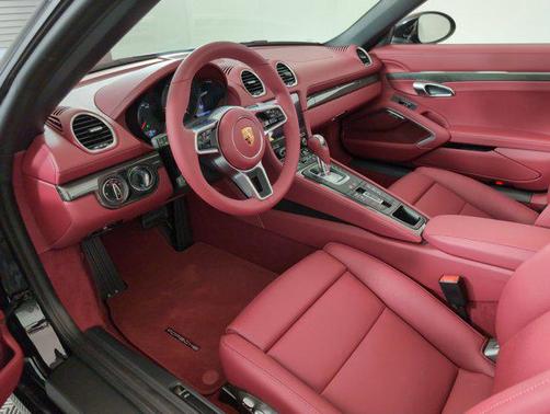 2025 Porsche 718 Boxster Style Edition