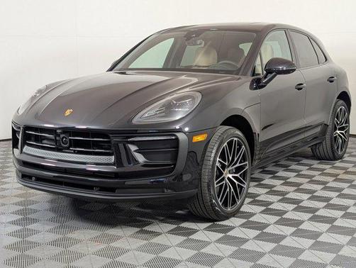 2026 Porsche Macan AWD