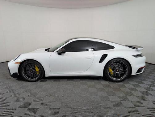 2025 Porsche 911 Turbo S