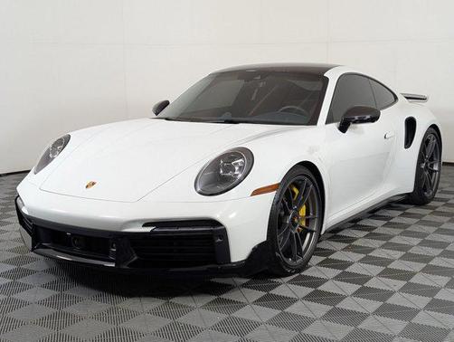 2025 Porsche 911 Turbo S