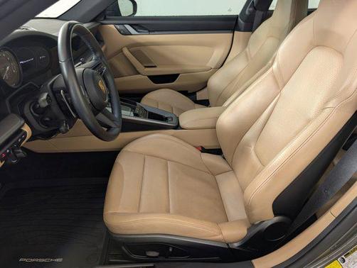 2022 Porsche 911 Carrera 4S